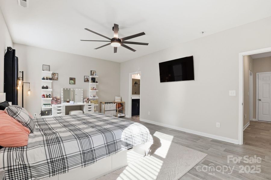 Furnished interior view inside a new home in , Statesville (Image 9).