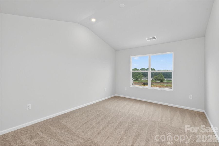 Spacious, unfurnished interior of a new home in Rhyne Court, Gastonia (Image 16). Spacious, unfurnished interior of a new home in Rhyne Court, Gastonia (Image 16).