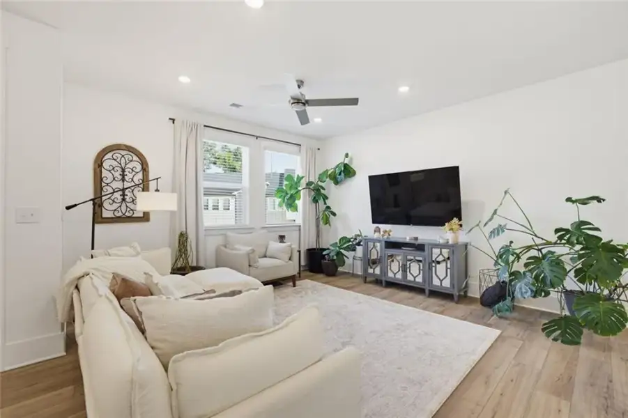 Furnished interior view inside a new home in Park Vue, Atlanta (Image 12).
