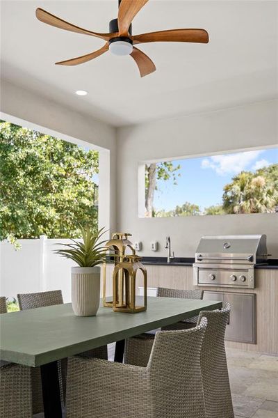 Furnished interior view inside a new home in , Orlando (Image 57).