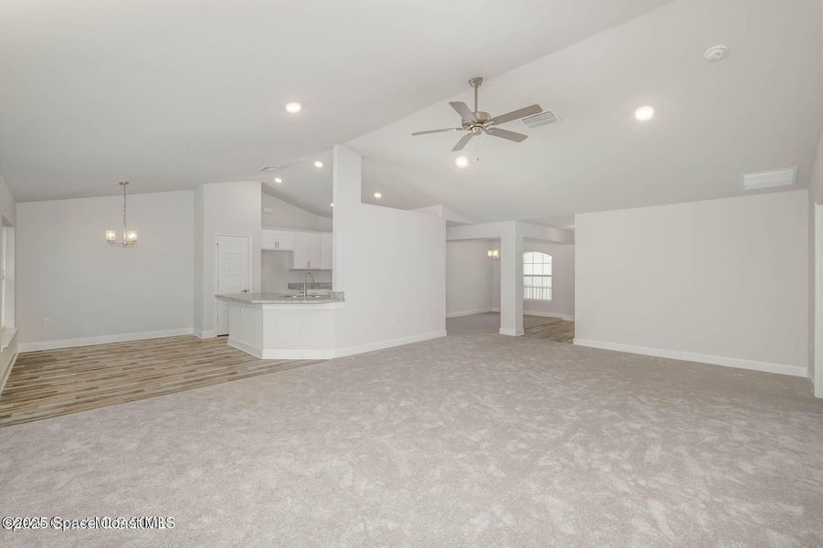 Spacious, unfurnished interior of a new home in Palm Bay, Palm Bay (Image 14).