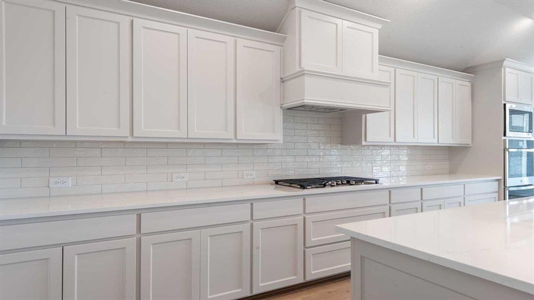 Furnished interior view inside a new home in Talon Hills 60'/70', Fort Worth (Image 4). Furnished interior view inside a new home in Talon Hills 60'/70', Fort Worth (Image 4).