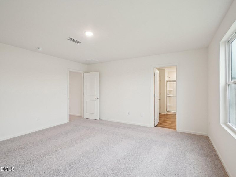 22-web-or-mls-Solace Wy 212-2805-022