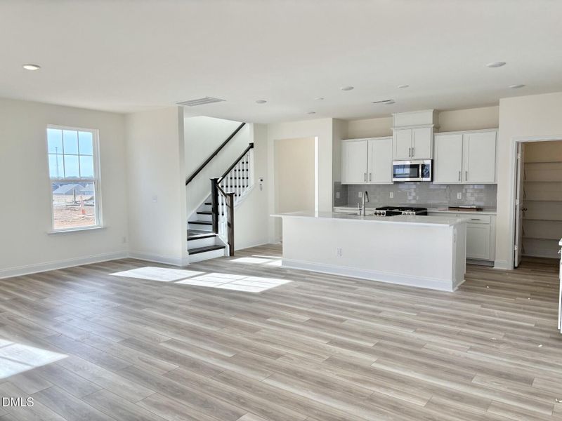 EV10 Open Floor Plan