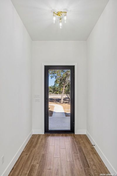 Spacious, unfurnished interior of a new home in , Spring Branch (Image 29).