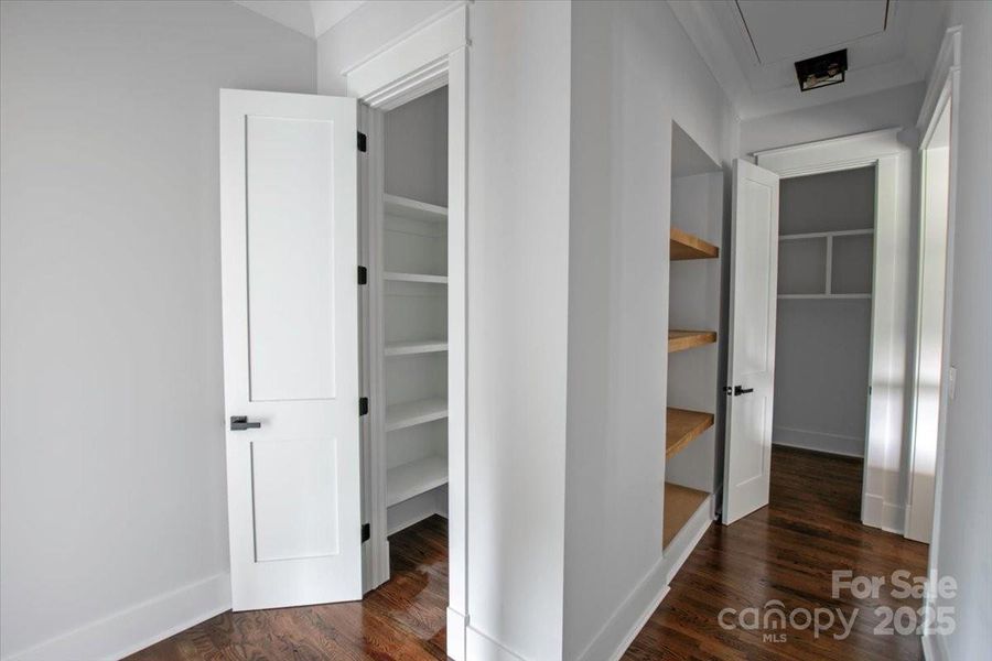 Image 23 of a home in .