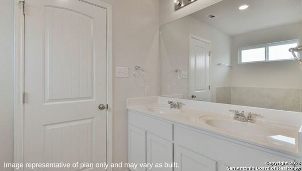 Furnished interior view inside a new home in Steele Creek, Cibolo (Image 3).