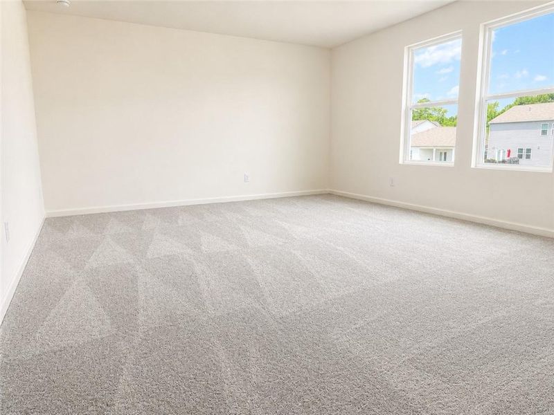 Spacious, unfurnished interior of a new home in Casteel, Bethlehem (Image 9).