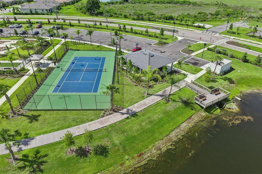 Community amenities in Prosperity Lakes Active Adult, Parrish (Image 29).