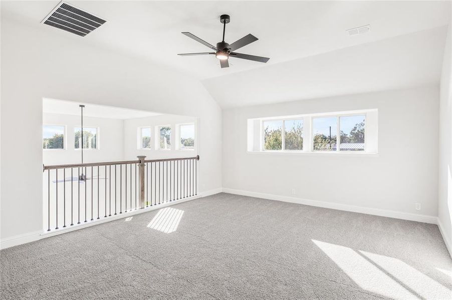 Spacious, unfurnished interior of a new home in Crystal Lake Estates, Red Oak (Image 14). Spacious, unfurnished interior of a new home in Crystal Lake Estates, Red Oak (Image 14).