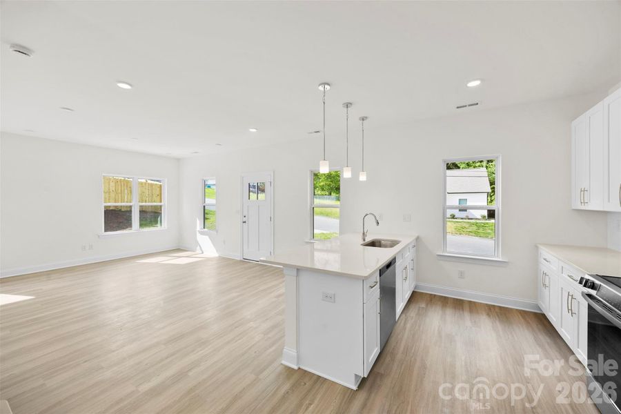 Image 34 of a home in .