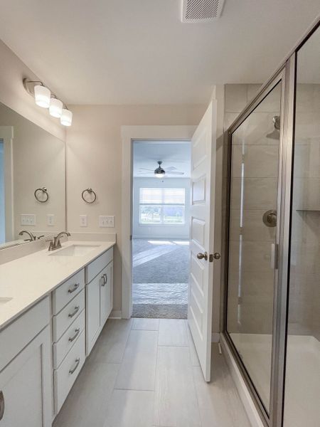 Furnished interior view inside a new home in The Grove at Kennesaw Farms, Gallatin (Image 4). Furnished interior view inside a new home in The Grove at Kennesaw Farms, Gallatin (Image 4).