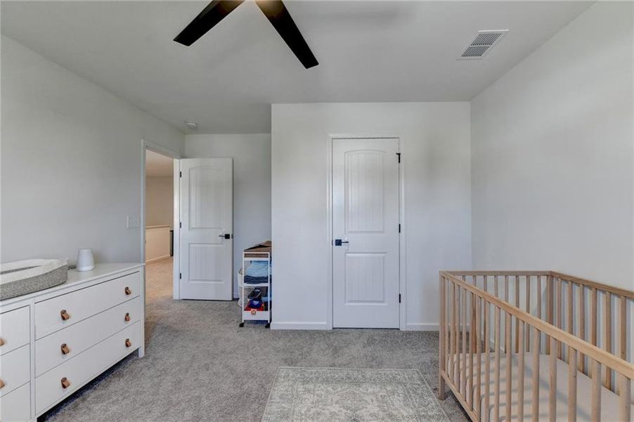 Furnished interior view inside a new home in Sweetbay Farm, Lawrenceville (Image 10).
