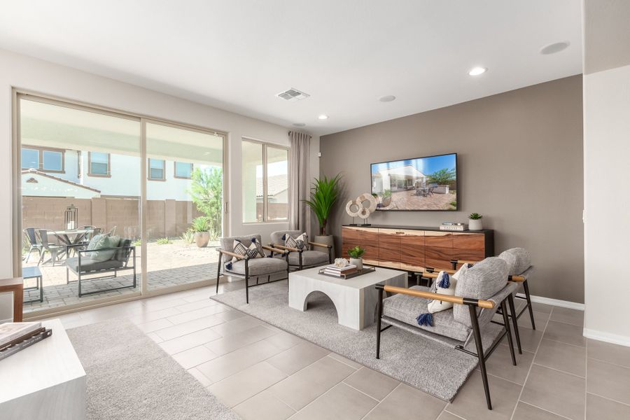 Representative furnished interior of a home built from the 40R1 by Taylor Morrison in Rancho Mercado, Surprise (Image 8).
