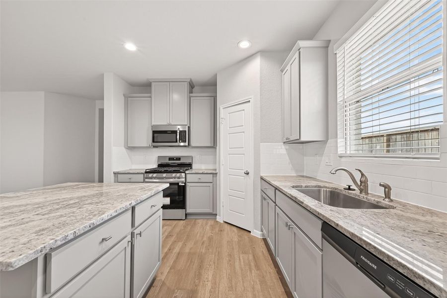 Furnished interior view inside a new home in , Brookshire (Image 32).
