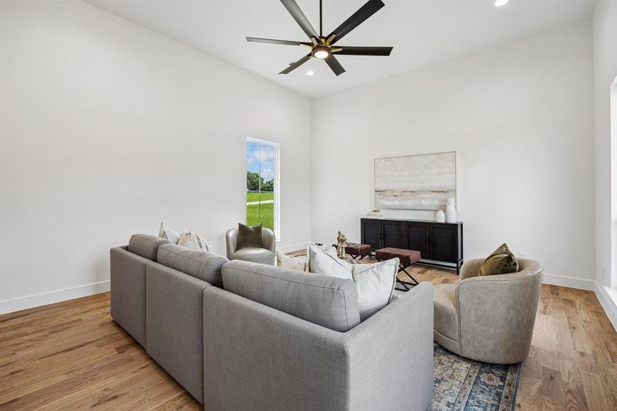 Furnished interior view inside a new home in RangeWood, Weatherford (Image 36). Furnished interior view inside a new home in RangeWood, Weatherford (Image 36).