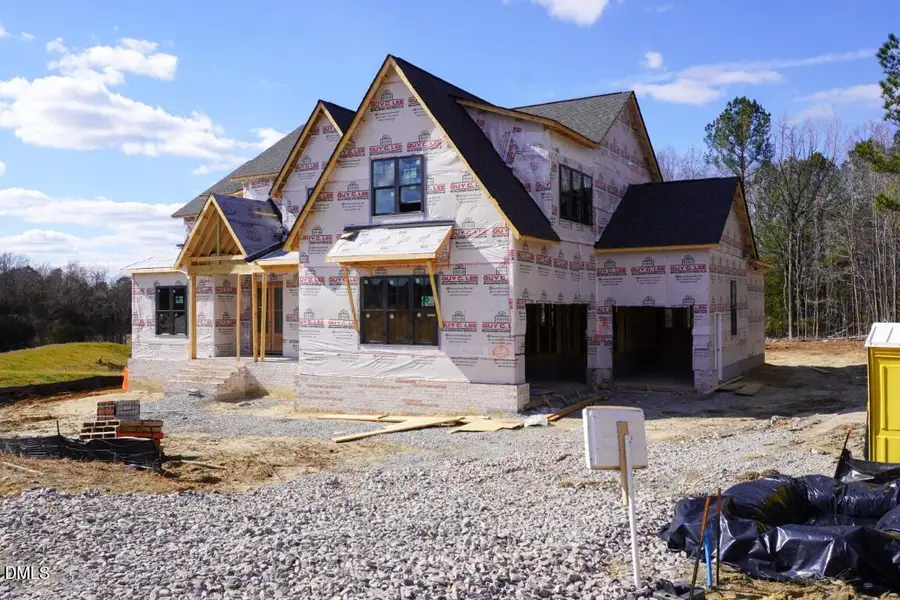 DSC01136 (Medium) DSC01136 (Medium)