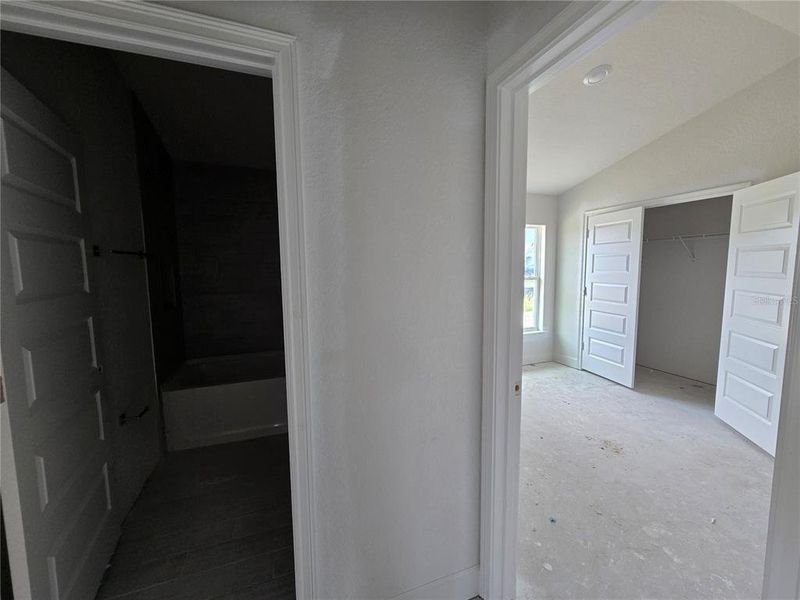 shared bathroom 2nd bedroom