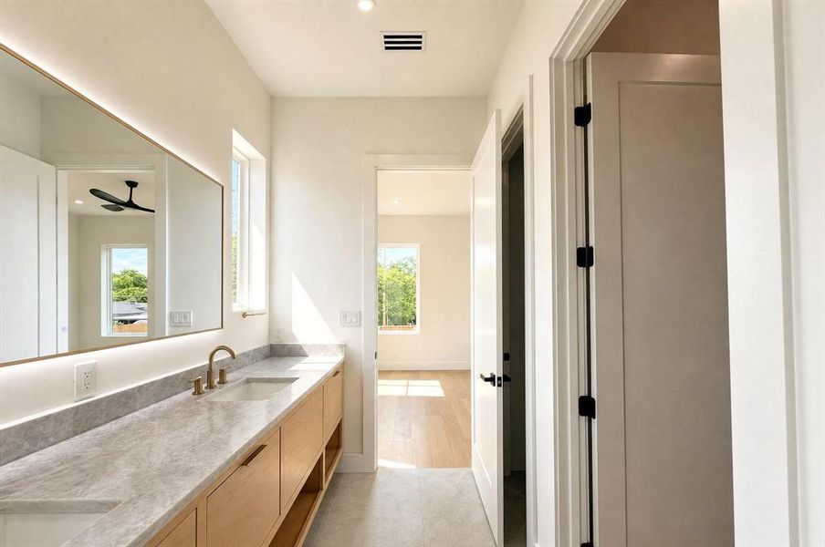 Furnished interior view inside a new home in , Dallas (Image 15).