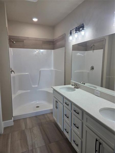 Furnished interior view inside a new home in , Newberry (Image 6).