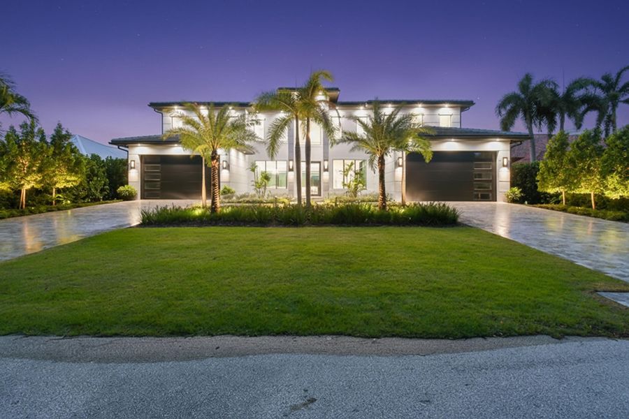 2408AzureCircle-Twilights(34)EDIT