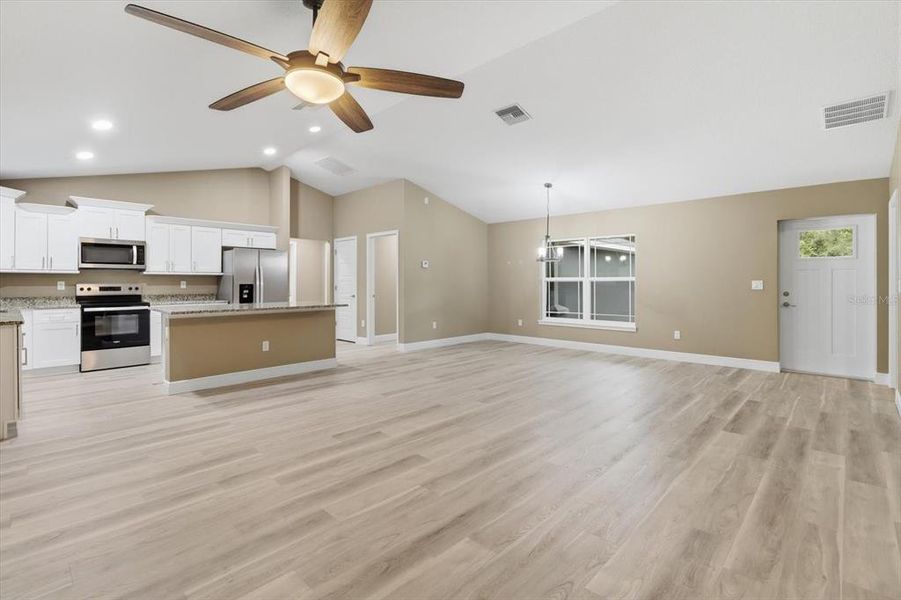 Spacious, unfurnished interior of a new home in , Citrus Springs (Image 30). Spacious, unfurnished interior of a new home in , Citrus Springs (Image 30).