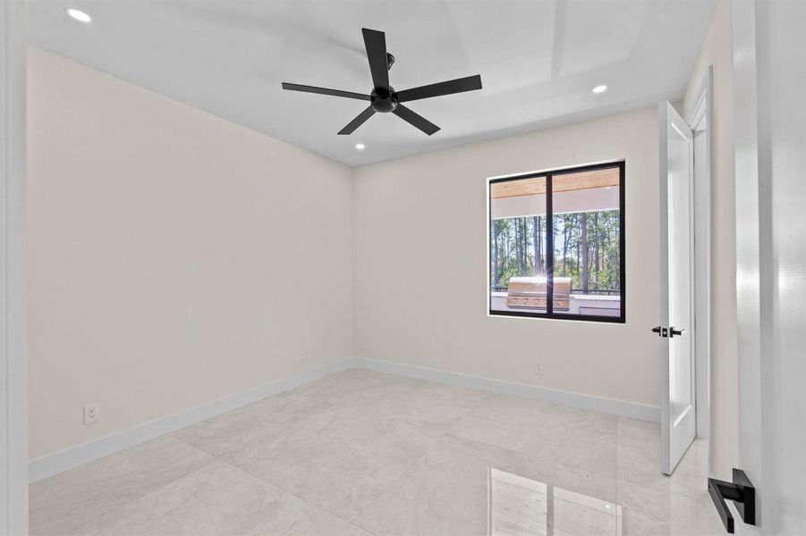 35-web-or-mls-A7405125