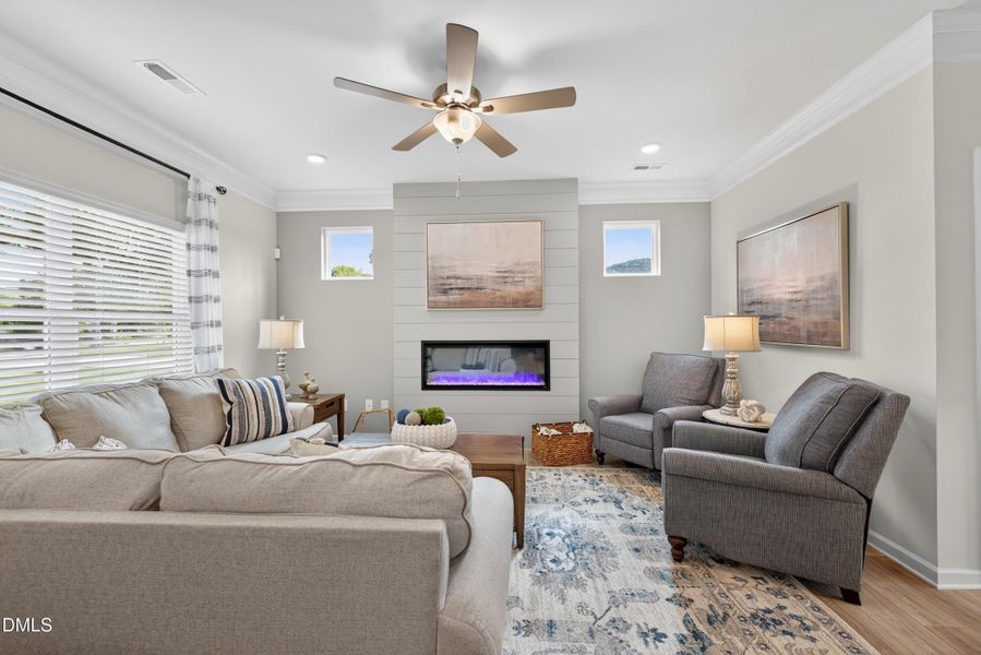 Representational Photo