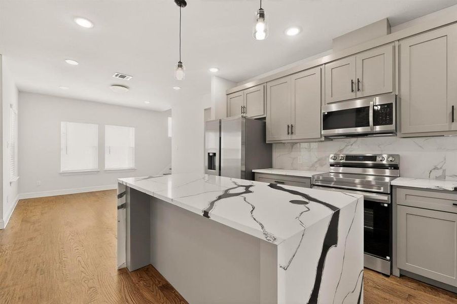 Furnished interior view inside a new home in , Sulphur Springs (Image 6).