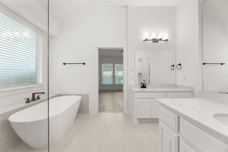 5209 Great Hollow-Primary Suite-4