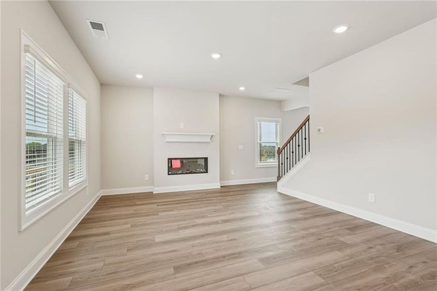 Spacious, unfurnished interior of a new home in Hemingway - Reserve Series, Cumming (Image 24).
