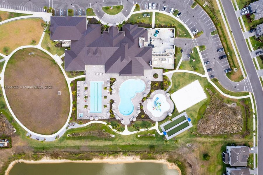 Image 39 of a home in .