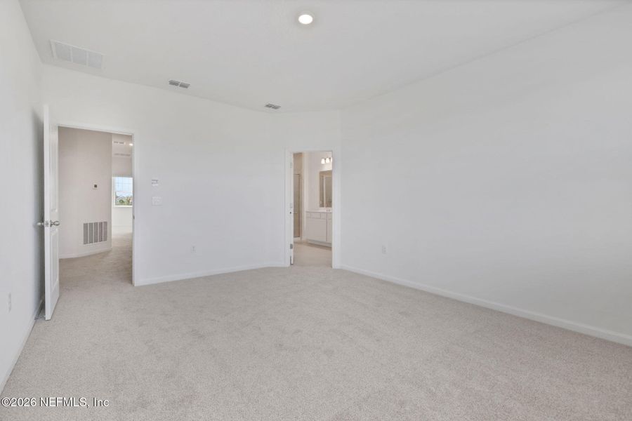 Spacious, unfurnished interior of a new home in Cherry Elm at SilverLeaf, St. Augustine (Image 32).