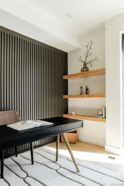 Furnished interior view inside a new home in , Englewood (Image 15).