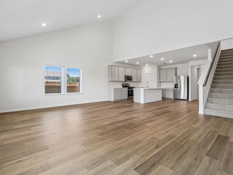 Photo is not of the actual home, but is an inspirational photo of builder’s model home and may depict options, furnishings, and/or decorator features that are not included Photo is not of the actual home, but is an inspirational photo of builder’s model home and may depict options, furnishings, and/or decorator features that are not included
