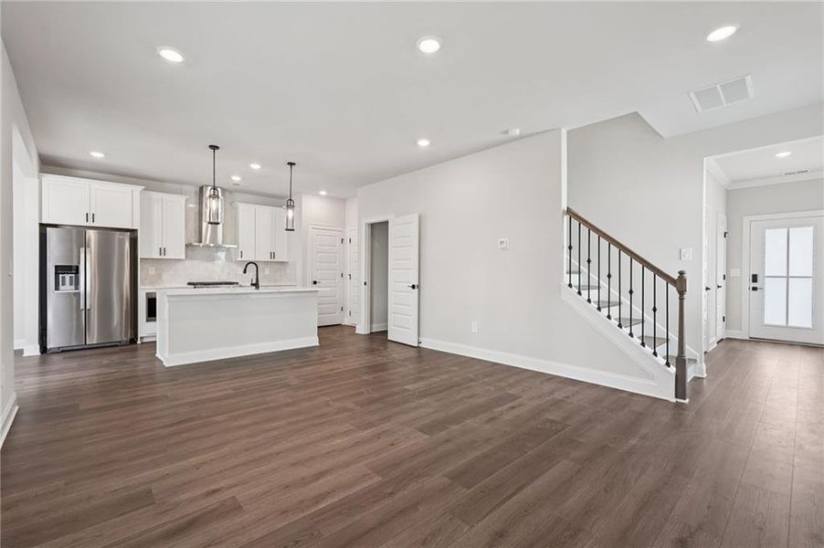 Spacious, unfurnished interior of a new home in Hemingway - Reserve Series, Cumming (Image 41).