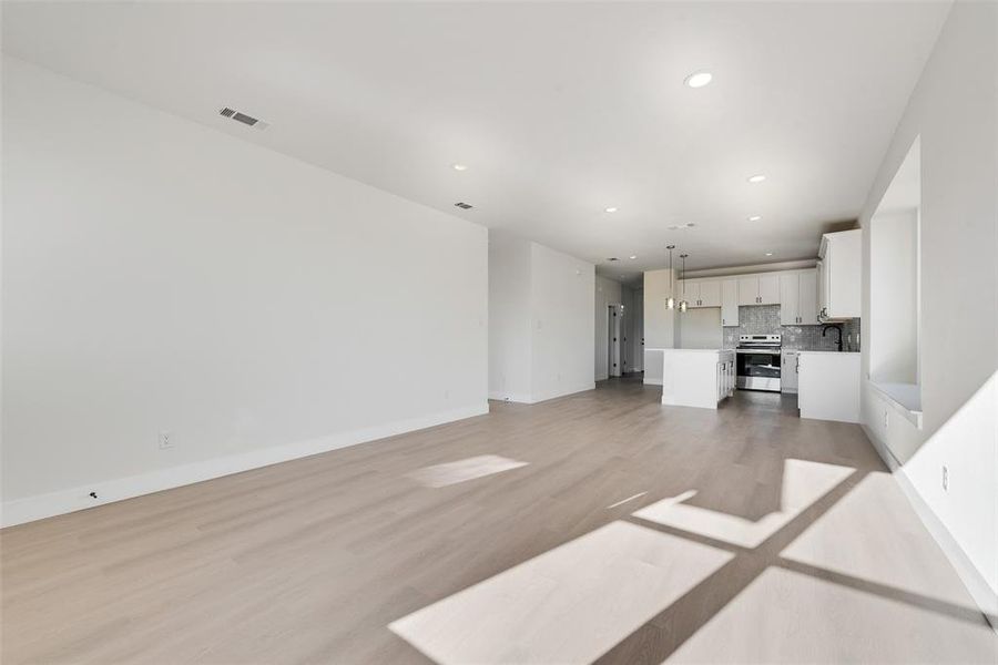 Spacious, unfurnished interior of a new home in , Forney (Image 24). Spacious, unfurnished interior of a new home in , Forney (Image 24).