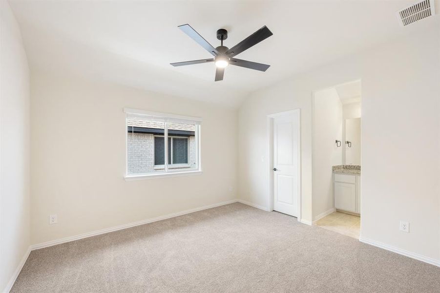 Spacious, unfurnished interior of a new home in Sonoma Verde, McLendon-Chisholm (Image 21). Spacious, unfurnished interior of a new home in Sonoma Verde, McLendon-Chisholm (Image 21).