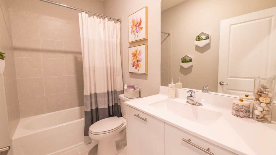 Image 5 of a home in Westview: Nantucket Collection.