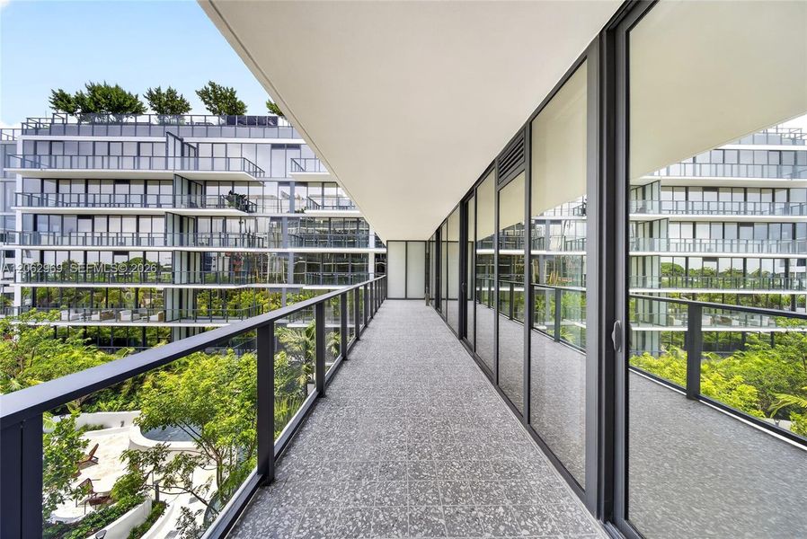 Condo located in Bay Harbor Islands, FL showcasing its design and architecture (Image 3).