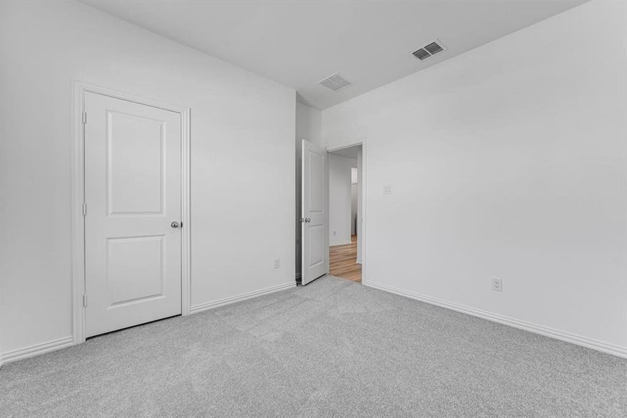 Spacious, unfurnished interior of a new home in River Ridge, Crandall (Image 19). Spacious, unfurnished interior of a new home in River Ridge, Crandall (Image 19).