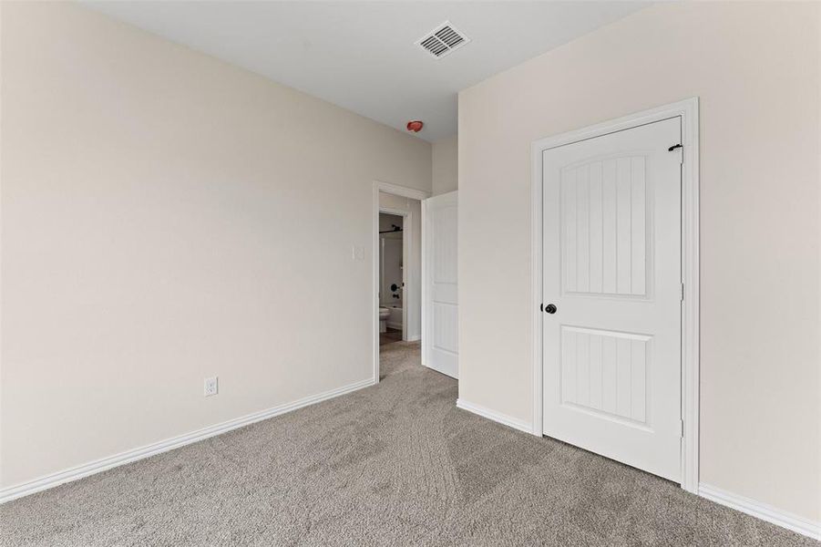 Spacious, unfurnished interior of a new home in , Waco (Image 23). Spacious, unfurnished interior of a new home in , Waco (Image 23).