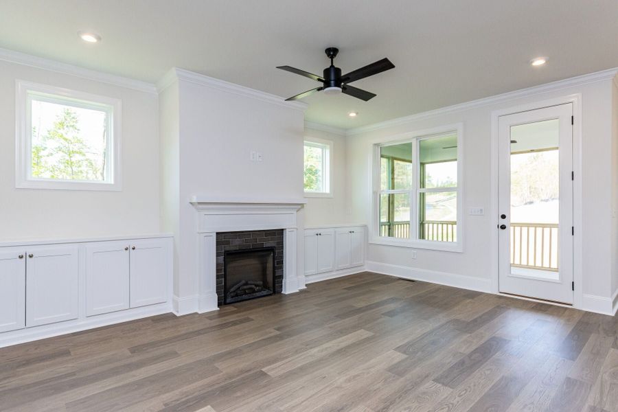 Representative unfurnished interior of a home built from the Essington Craftsman Foursquare by Homes by Dickerson in The View, Durham (Image 11).