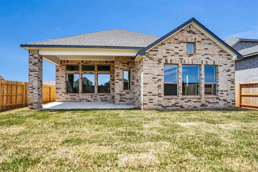 Image 31 of a home in Sunterra 50s. Image 31 of a home in Sunterra 50s.