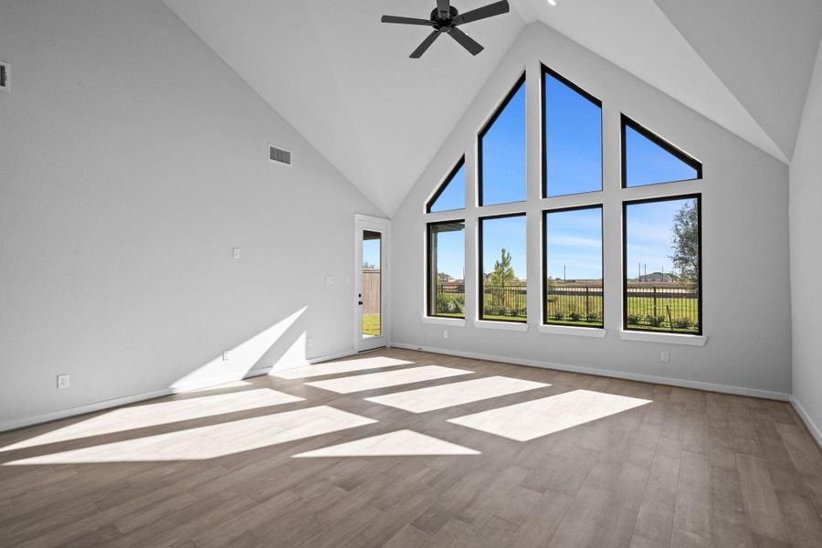 Spacious, unfurnished interior of a new home in Jubilee 45', 70', Hockley (Image 32). Spacious, unfurnished interior of a new home in Jubilee 45', 70', Hockley (Image 32).
