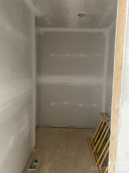 Walk in closet Walk in closet