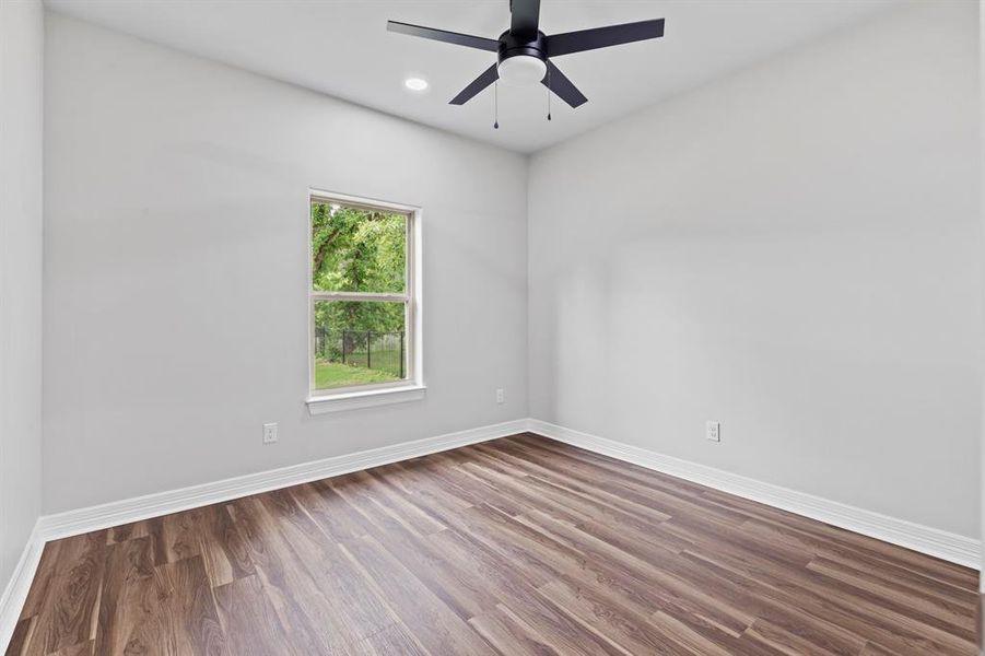 Spacious, unfurnished interior of a new home in , Lindale (Image 38).