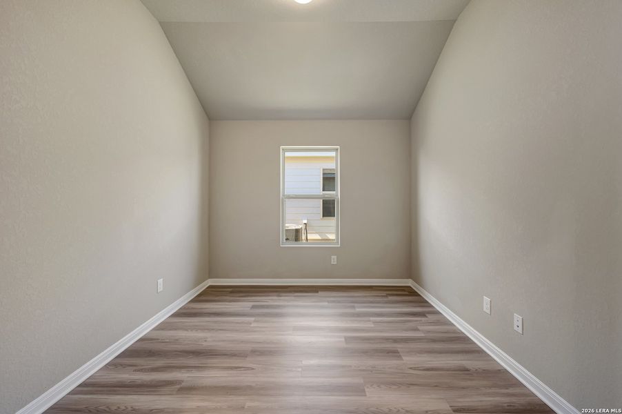 Spacious, unfurnished interior of a new home in Paloma Park, Converse (Image 15).