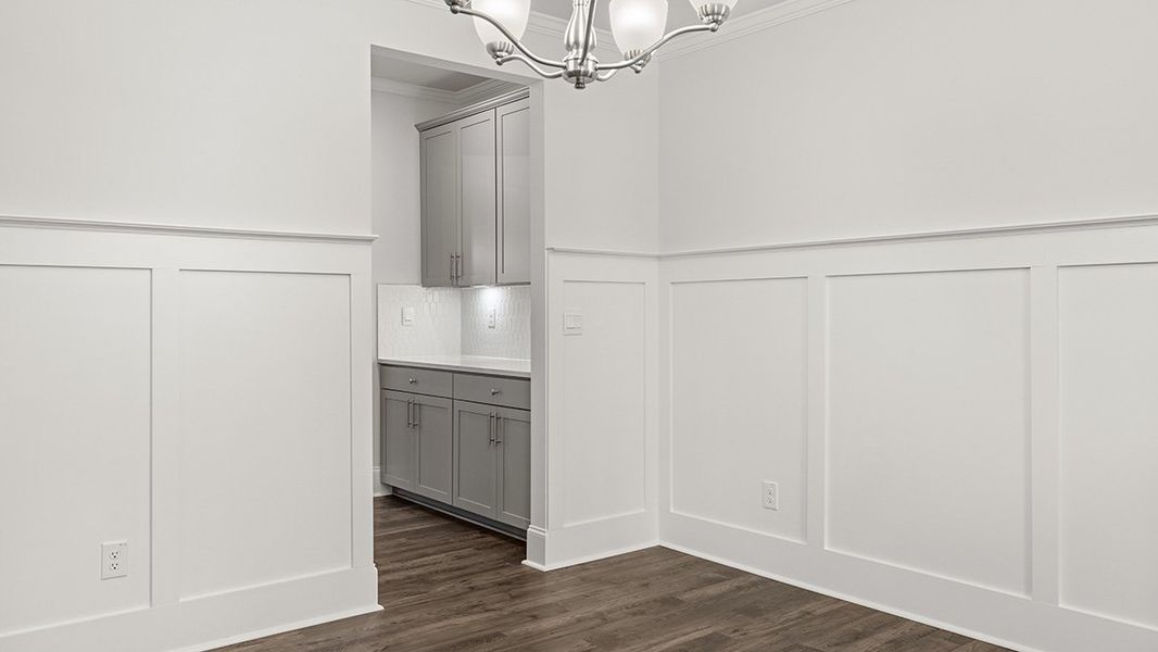 Spacious, unfurnished interior of a new home in Haven Abbey, Cumming (Image 17).