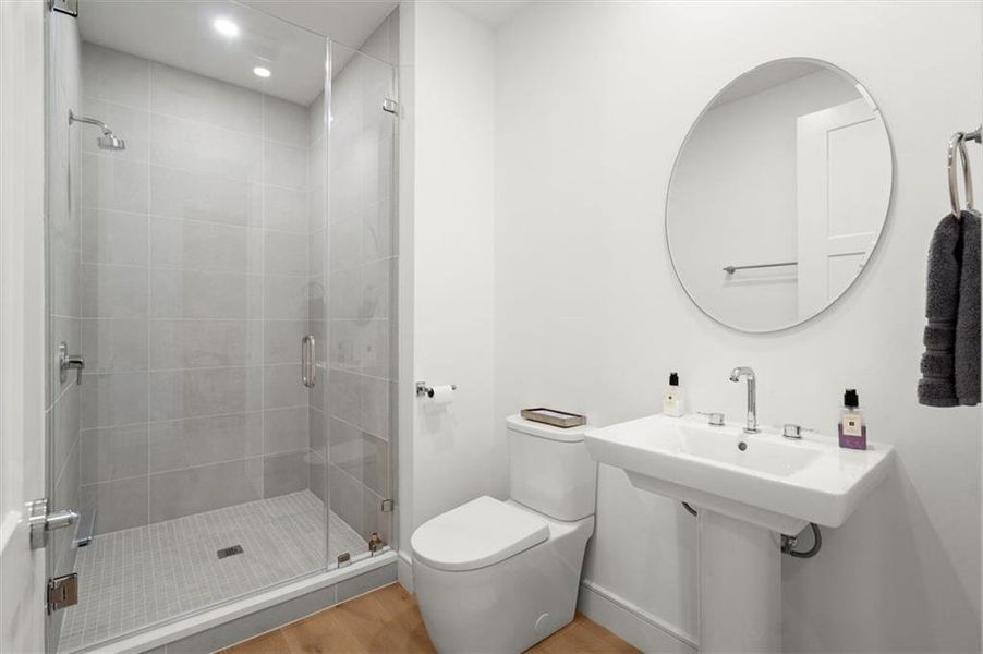 Furnished interior view inside a new home in The Dillon Buckhead, Atlanta (Image 36). Furnished interior view inside a new home in The Dillon Buckhead, Atlanta (Image 36).